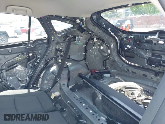 2021 Toyota Venza LE z VIN JTEAAAAH6MJ078452, wystawiony jako IAAI lot #42391481 z przebiegiem 21 604 mil mil oraz . Historia ofert i sprzedaży dostępna na DreamBid. Obrazek 22.