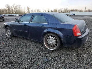 2005 Chrysler 300 with VIN 2C3JA43R75H169166, listed as a Copart auction lot 84252574 with 181,634 mi miles and Salvage Title. Bid and sale history available at carsss.com. Image 2.