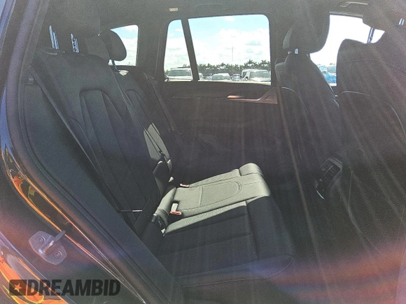2024 BMW X3 xDrive30i z VIN 5UX53DP07R9U24888, wystawiony jako Copart lot #56997075 z przebiegiem 30 508 mil mil oraz Czysty tytuł • Clean title. Historia ofert i sprzedaży dostępna na DreamBid. Obrazek 10.