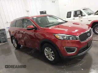 2016 Kia Sorento LX with VIN 5XYPGDA39GG162823, listed as a IAAI auction lot 41744061 with 95,195 mi miles. Bid and sale history available at carsss.com. Image 1.