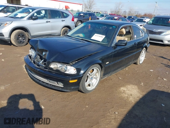 2001 BMW 3 Series 330Ci with VIN WBABN53471JU25262, listed as a IAAI auction lot 41519680 with 119,053 mi miles. Bid and sale history available at carsss.com. Image 17.