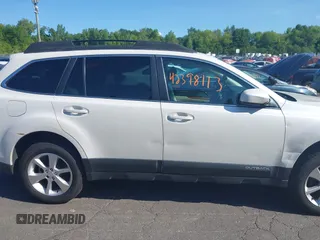 2013 Subaru Outback Limited с VIN 4S4BRBKC2D3234898, выставлен на аукционе IAAI как лот 42398113 с пробегом 204 946 миль миль и . История ставок и продаж доступна на DreamBid. Изображение 13.