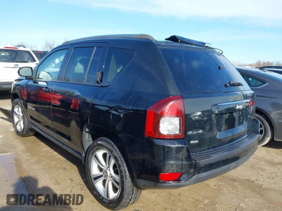2015 Jeep Compass Sport with VIN 1C4NJDBBXFD114579, listed as a IAAI auction lot 41911501 with 95,732 mi miles and . Bid and sale history available at carsss.com. Image 3.