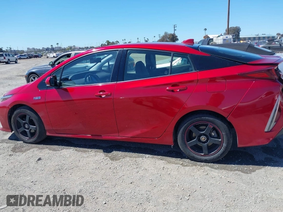 2017 Toyota Prius Plus with VIN JTDKARFP2H3045871, listed as a IAAI auction lot 39010761 with 91,544 mi miles and . Bid and sale history available at DreamBid. Image 14.