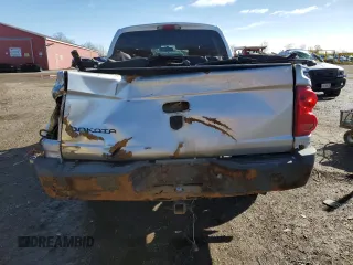 2006 Dodge Dakota ST with VIN 1D7HW28K56S518482, listed as a Copart auction lot 47699645 with 249,397 mi miles and Clean Title. Bid and sale history available at DreamBid. Image 6.