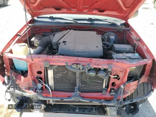 2008 Toyota Tacoma PreRunner with VIN 3TMKU72NX8M015810, listed as a Copart auction lot 56237155 with 165,871 mi miles and Salvage title. Bid and sale history available at DreamBid. Image 11.