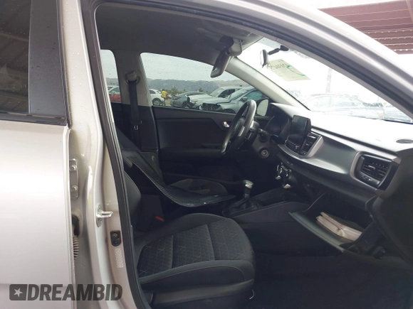 2021 Kia Rio S with VIN 3KPA25ADXME431472, listed as a IAAI auction lot 42030475 with 62,279 mi miles and . Bid and sale history available at DreamBid. Image 5.