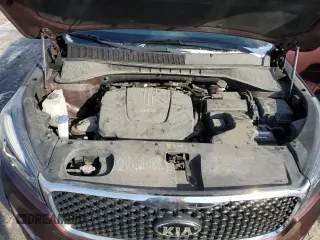 2016 Kia Sorento LX z VIN 5XYPGDA55GG114138, wystawiony jako Copart lot #45739435 z przebiegiem 100 010 mil mil oraz Szkoda całkowita • Salvage title. Historia ofert i sprzedaży dostępna na DreamBid. Obrazek 12.