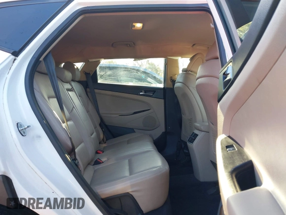 2016 Hyundai Tucson Limited with VIN KM8J33A29GU051038, listed as a IAAI auction lot 41995825 with 97,775 mi miles. Bid and sale history available at carsss.com. Image 8.
