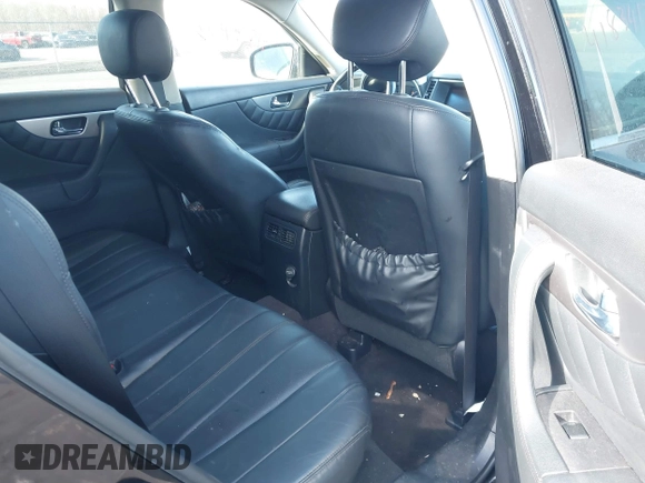 2017 Infiniti QX70 with VIN JN8CS1MW5HM414833, listed as a IAAI auction lot 41834178 with 85,289 mi miles. Bid and sale history available at carsss.com. Image 8.