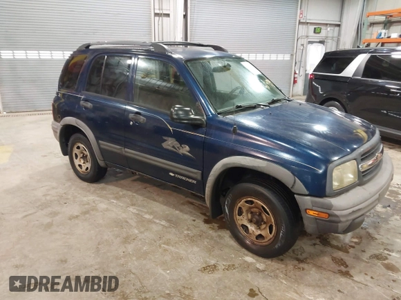 2003 Chevrolet Tracker ZR2 z VIN 2CNBJ734736905310, wystawiony jako IAAI lot #41519431 z przebiegiem 177 643 mil mil oraz . Historia ofert i sprzedaży dostępna na DreamBid. Obrazek 1.