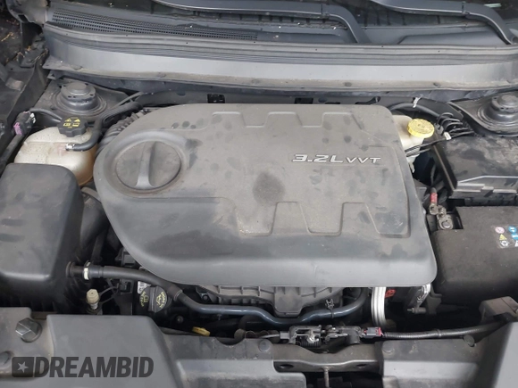 2014 Jeep Cherokee Limited with VIN 1C4PJMDS4EW182532, listed as a IAAI auction lot 42368726 with 124,060 mi miles and . Bid and sale history available at DreamBid. Image 10.
