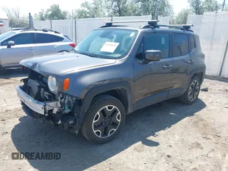 2017 Jeep Renegade Latitude with VIN ZACCJBBB9HPG63464, listed as a IAAI auction lot 42592072 with 78,031 mi miles and . Bid and sale history available at DreamBid. Image 2.