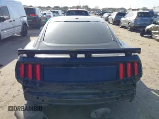 2016 Ford Mustang GT z VIN 1FA6P8CF7G5245952, wystawiony jako IAAI lot #41744923 z przebiegiem 105 541 mil mil oraz . Historia ofert i sprzedaży dostępna na DreamBid. Obrazek 16.