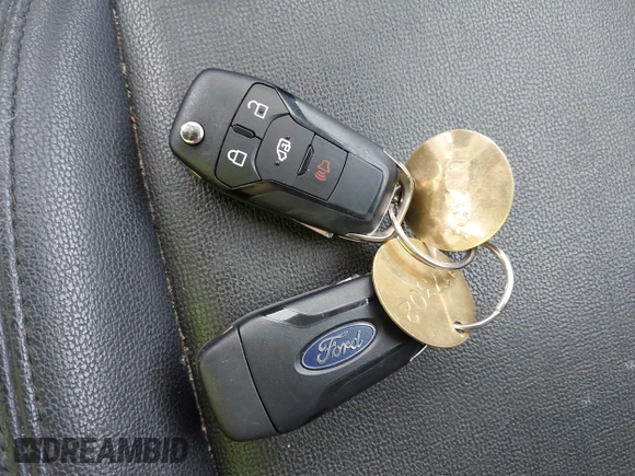 2020 Ford Transit Connect XL z VIN NM0LS7E20L1444551, wystawiony jako IAAI lot #42246989 z przebiegiem 114 116 mil mil oraz . Historia ofert i sprzedaży dostępna na DreamBid. Obrazek 11.