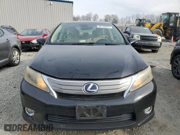 2010 Lexus HS 250h with VIN JTHBB1BA8A2022203, listed as a Copart auction lot 89146075 with 220,816 mi miles and Salvage Title. Bid and sale history available at DreamBid. Image 5.
