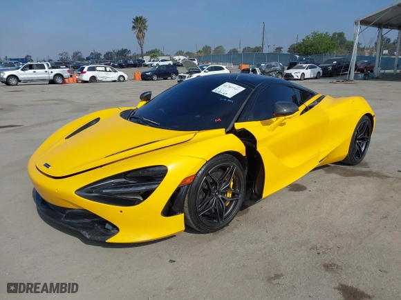 2019 McLaren 720S with VIN SBM14DCAXKW002639, listed as a IAAI auction lot 41707749 with 59,720 mi miles. Bid and sale history available at carsss.com. Image 19.