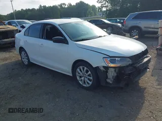 2015 Volkswagen Jetta SE с VIN 3VWD17AJ6FM321669, выставлен на аукционе IAAI как лот 42447948 с пробегом 143 796 миль миль и . История ставок и продаж доступна на DreamBid. Изображение 1.