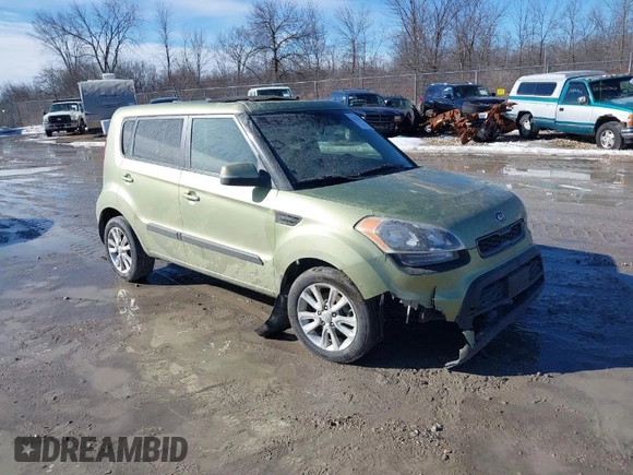2013 Kia Soul + z VIN KNDJT2A67D7518517, wystawiony jako IAAI lot #41672301 z przebiegiem Nie podano mil oraz . Historia ofert i sprzedaży dostępna na DreamBid. Obrazek 1.