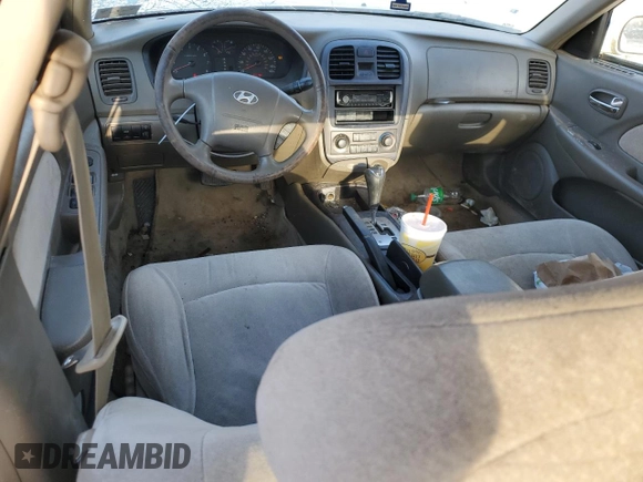 2002 Hyundai Sonata with VIN KMHWF25S32A581260, listed as a Copart auction lot 47229145 with 121,552 mi miles and Salvage Title. Bid and sale history available at carsss.com. Image 8.
