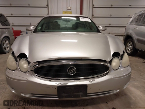 2006 Buick LaCrosse CX with VIN 2G4WC582761198119, listed as a IAAI auction lot 41860492 with 238,445 mi miles. Bid and sale history available at carsss.com. Image 13.