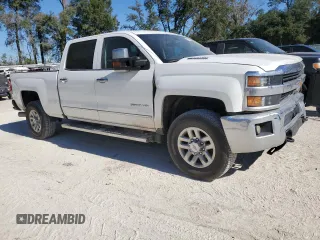 2016 Chevrolet Silverado 3500HD LTZ with VIN 1GC4K0C82GF201435, listed as a Copart auction lot 81556884 with 236,039 mi miles and Salvage Title. Bid and sale history available at carsss.com. Image 4.