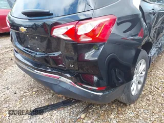 2019 Chevrolet Equinox LT with VIN 2GNAXKEV4K6118943, listed as a IAAI auction lot 42075986 with 100,000 mi miles and . Bid and sale history available at carsss.com. Image 17.