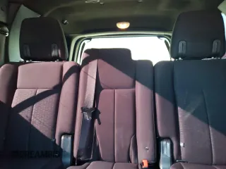 2017 Ford Expedition XLT z VIN 1FMJU1HT7HEA55567, wystawiony jako Copart lot #50294525 z przebiegiem 140 582 mil mil oraz Szkoda całkowita • Salvage title. Historia ofert i sprzedaży dostępna na DreamBid. Obrazek 10.