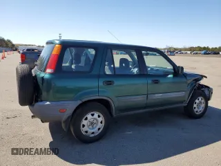 2000 Honda CR-V LX with VIN JHLRD1848YC013326, listed as a Copart auction lot 52247215 with 157,091 mi miles and Salvage Title. Bid and sale history available at carsss.com. Image 3.