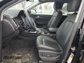 2023 Audi Q5 Premium with VIN WA1ABAFY7P2142288, listed as a Copart auction lot 43472395 with 23,227 mi miles and Salvage title. Bid and sale history available at DreamBid. Image 7.