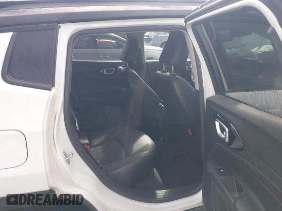 2022 Jeep Compass Trailhawk z VIN 3C4NJDDB7NT226018, wystawiony jako IAAI lot #40929794 z przebiegiem 25 702 mil mil oraz . Historia ofert i sprzedaży dostępna na DreamBid. Obrazek 8.