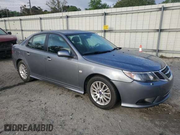 2008 Saab 9-3 z VIN YS3FB49Y981114677, wystawiony jako Copart lot #51361715 z przebiegiem 68 269 mil mil oraz Tytuł czysty. Historia ofert i sprzedaży dostępna na DreamBid. Obrazek 4.
