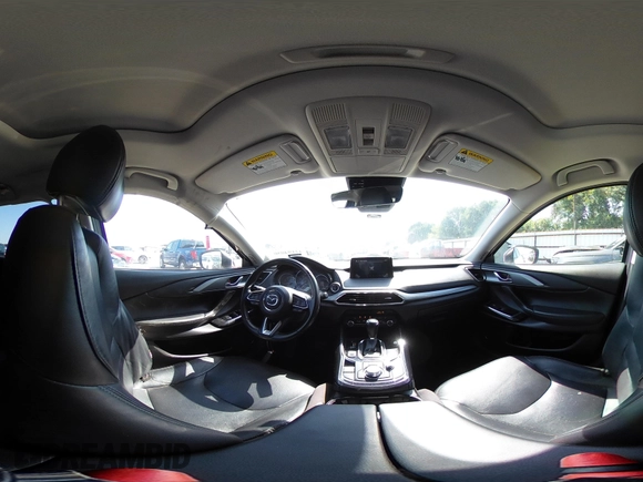 2019 Mazda CX-9 Touring z VIN JM3TCBCY2K0300702, wystawiony jako IAAI lot #42194050 z przebiegiem 98 247 mil mil oraz . Historia ofert i sprzedaży dostępna na DreamBid. Obrazek 20.
