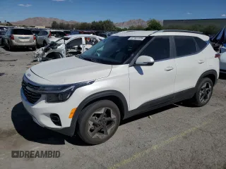 2024 Kia Seltos EX z VIN KNDER2AA0R7493374, wystawiony jako Copart lot #57167725 z przebiegiem 9 602 mil mil oraz Szkoda całkowita • Salvage title. Historia ofert i sprzedaży dostępna na DreamBid. Obrazek 1.