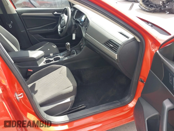 2019 Volkswagen Jetta S with VIN 3VWN57BUXKM079982, listed as a IAAI auction lot 42282722 with 96,113 mi miles and . Bid and sale history available at DreamBid. Image 5.