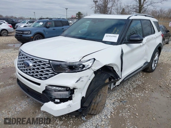 2021 Ford Explorer Platinum with VIN 1FM5K8HC6MGA92897, listed as a IAAI auction lot 41924566 with 27,456 mi miles and . Bid and sale history available at carsss.com. Image 2.