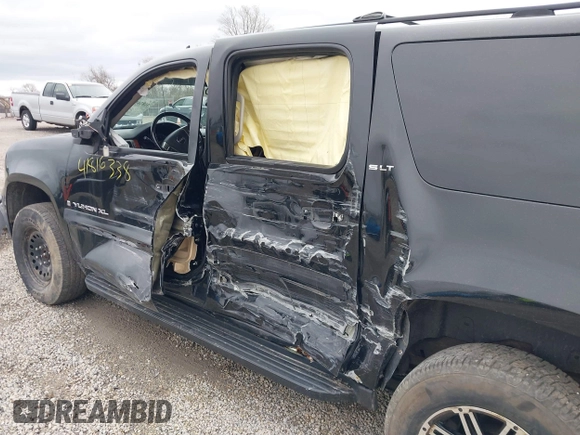 2007 GMC Yukon XL SLT z VIN 1GKFK16387J228056, wystawiony jako IAAI lot #41816338 z przebiegiem 216 645 mil mil oraz . Historia ofert i sprzedaży dostępna na DreamBid. Obrazek 13.