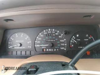 1998 Ford Windstar GL with VIN 2FMDA514XWBB03829, listed as a IAAI auction lot 41805989 with 225,969 mi miles and . Bid and sale history available at carsss.com. Image 7.