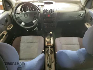 2006 Chevrolet Aveo LT with VIN KL1TG56686B562427, listed as a Copart auction lot 45393615 with 211,170 mi miles and Salvage title. Bid and sale history available at DreamBid. Image 8.
