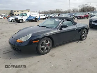 2002 Porsche Boxster z VIN WP0CA298X2U624074, wystawiony jako Copart lot #42729845 z przebiegiem 116 119 mil mil oraz Szkoda całkowita • Salvage title. Historia ofert i sprzedaży dostępna na DreamBid. Obrazek 1.