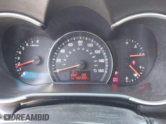 2015 Kia Sorento LX with VIN 5XYKT3A63FG630456, listed as a IAAI auction lot 41817900 with 102,382 mi miles. Bid and sale history available at carsss.com. Image 7.