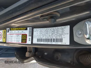 2009 Toyota Tacoma with VIN 3TMLU42N39M030914, listed as a IAAI auction lot 42471262 with Not provided miles and . Bid and sale history available at DreamBid. Image 9.
