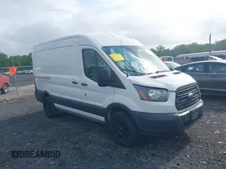 2016 Ford Transit Cargo z VIN 1FTYR1CM0GKA79178, wystawiony jako IAAI lot #42162617 z przebiegiem 227 431 mil mil oraz . Historia ofert i sprzedaży dostępna na DreamBid. Obrazek 13.