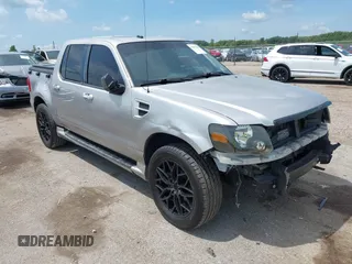 2008 Ford Explorer Sport Trac Limited z VIN 1FMEU33878UB20732, wystawiony jako IAAI lot #42699866 z przebiegiem 248 655 mil mil oraz . Historia ofert i sprzedaży dostępna na DreamBid. Obrazek 1.