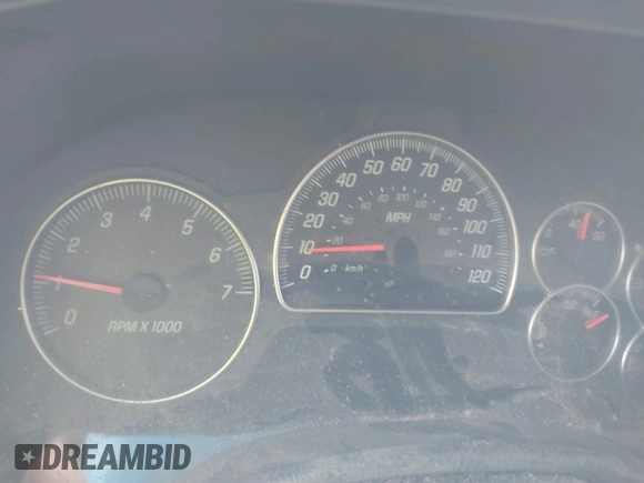 2002 GMC Envoy SLT with VIN 1GKDT13S222118249, listed as a IAAI auction lot 40798021 with 1 mi miles. Bid and sale history available at carsss.com. Image 7.