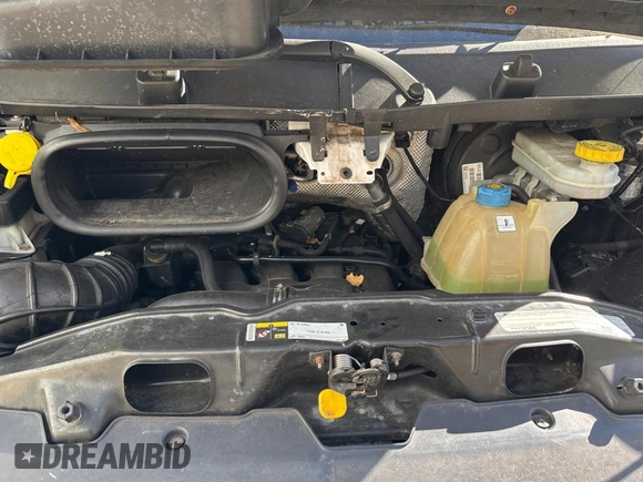2015 Ram ProMaster Cargo with VIN 3C6URVHGXFE505007, listed as a Copart auction lot 80241974 with 152,673 mi miles and Salvage Title. Bid and sale history available at DreamBid. Image 7.