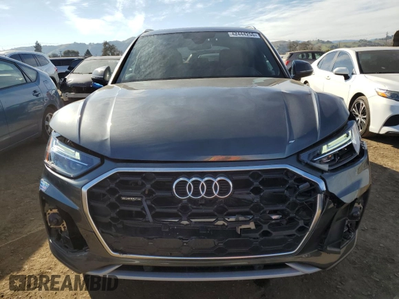 2021 Audi Q5 Premium Plus with VIN WA1E2AFY7M2100121, listed as a Copart auction lot 42444255 with 24,855 mi miles and Salvage Title. Bid and sale history available at carsss.com. Image 5.