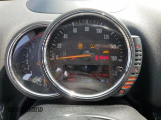 2017 MINI Countryman Cooper S с VIN WMZYT3C37H3D98113, выставлен на аукционе Copart как лот 59313905 с пробегом 124 160 миль миль и Списание • Salvage title. История ставок и продаж доступна на DreamBid. Изображение 9.