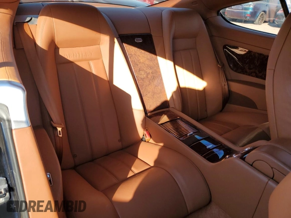 2009 Bentley Continental GT z VIN SCBCR73W79C060741, wystawiony jako Copart lot #85754164 z przebiegiem 89 111 mil mil oraz Szkoda całkowita • Salvage title. Historia ofert i sprzedaży dostępna na DreamBid. Obrazek 10.