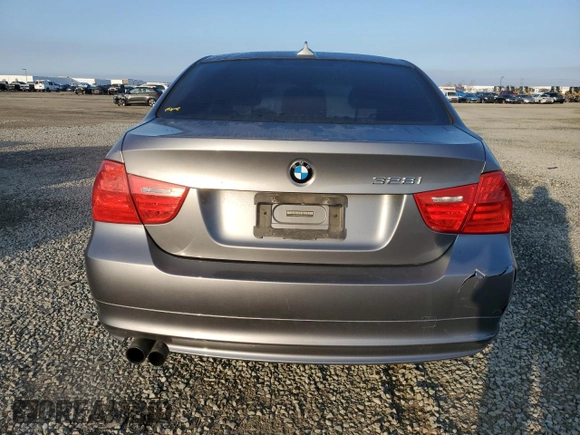 2010 BMW 3 Series 328i with VIN WBAPH5G51ANM34726, listed as a Copart auction lot 43971725 with 183,454 mi miles and Salvage Title. Bid and sale history available at DreamBid. Image 6.